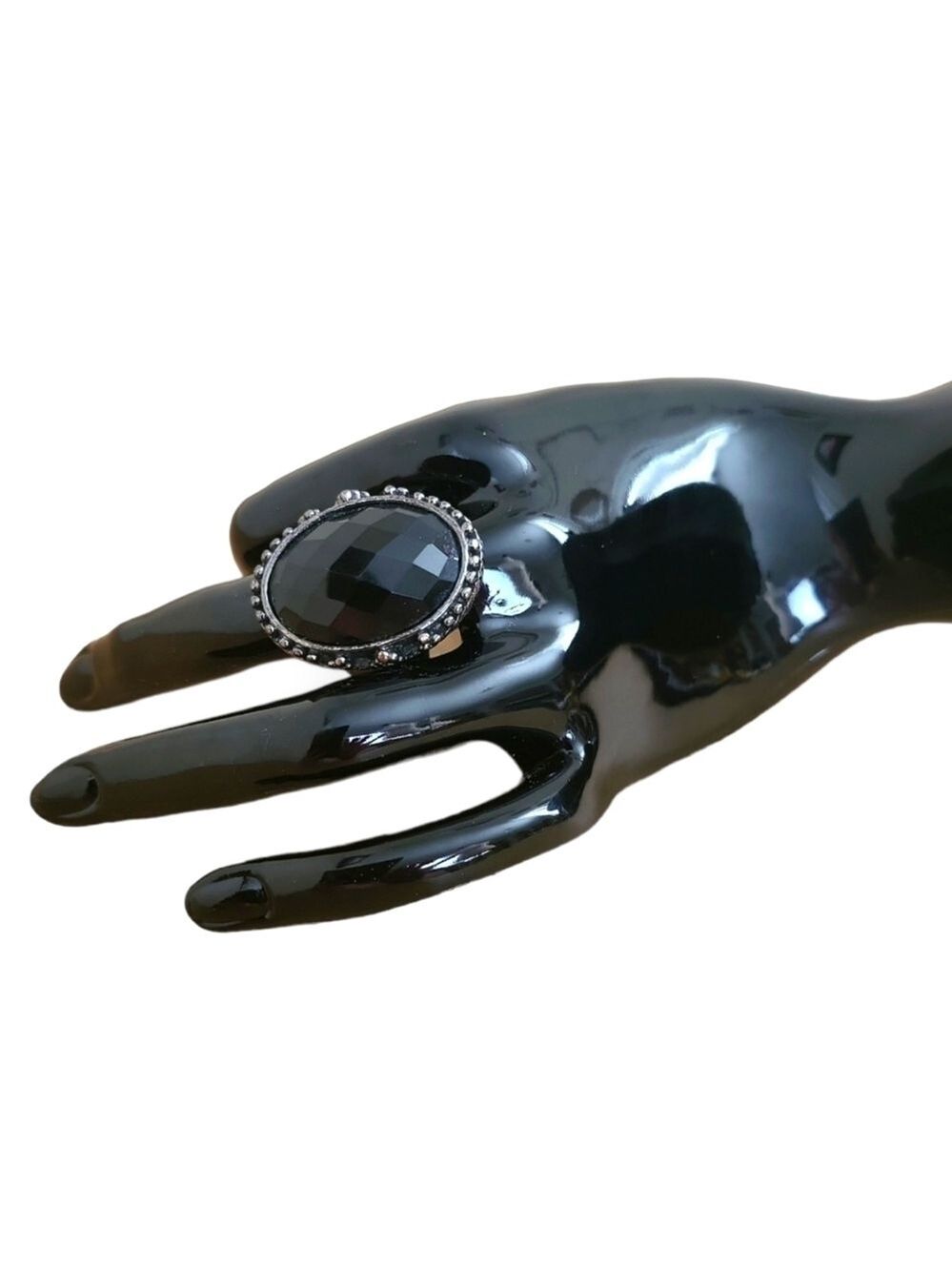 Vintage Black Fauceted Stone Gunmetal Silvertone Fat Band Cocktail Ring